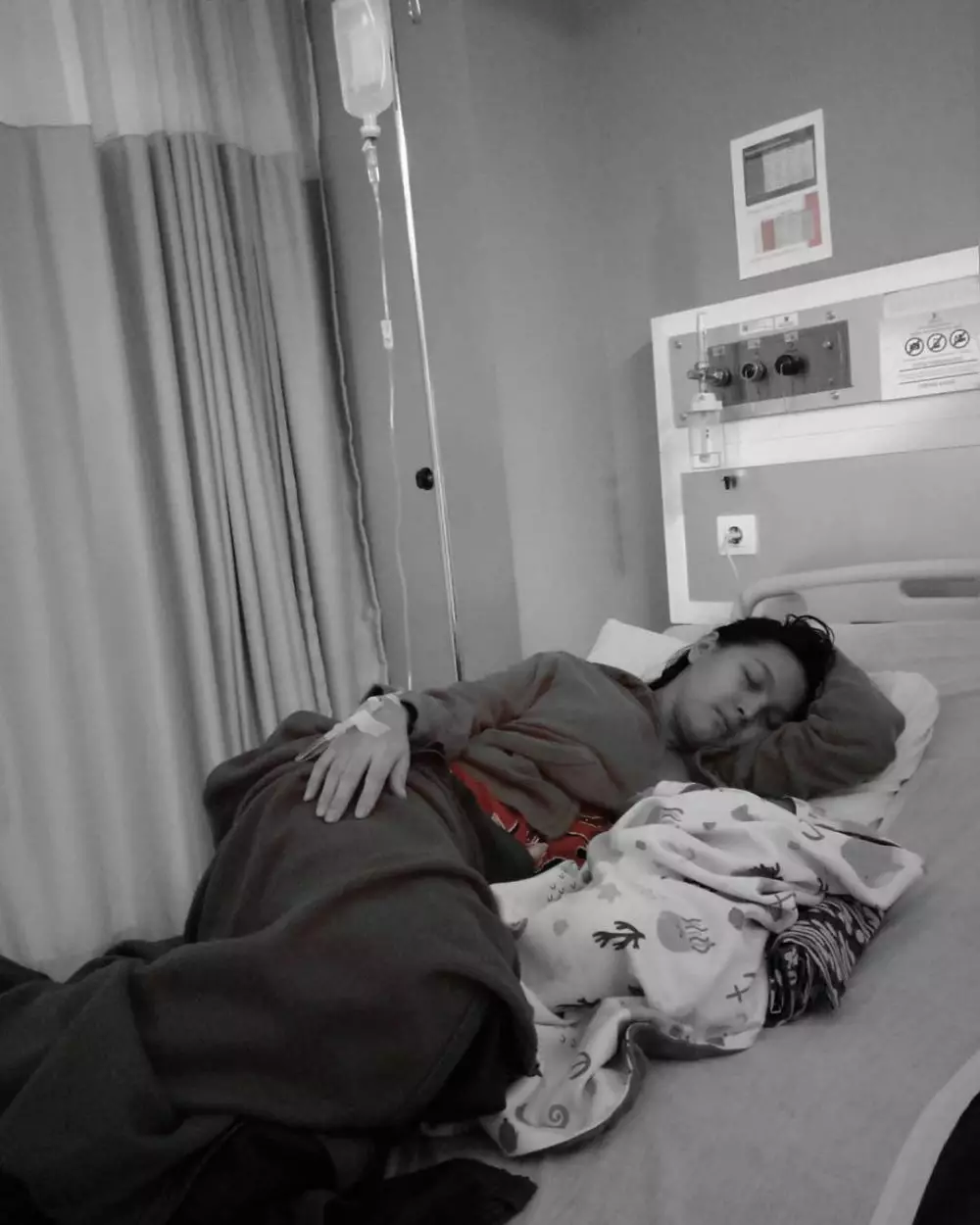 ana riana alami sakit dbd © instagram