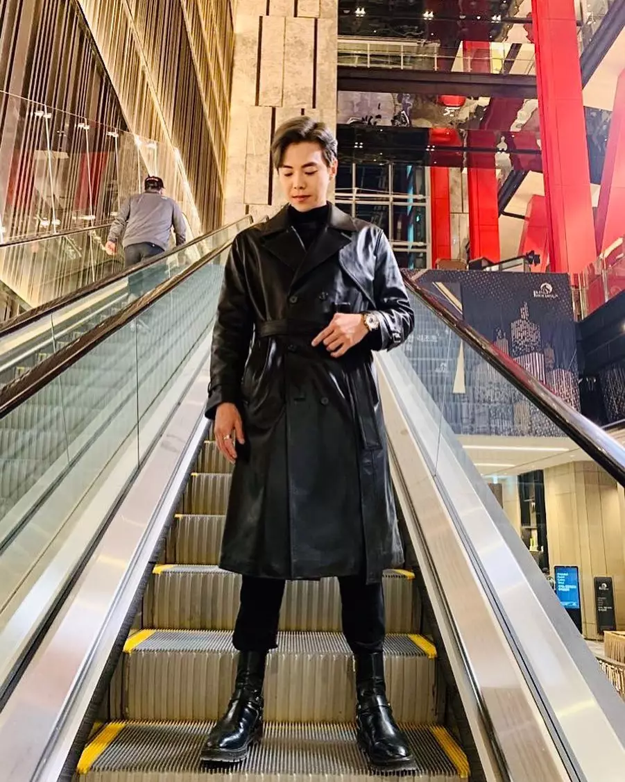 park eun seok di penthouse © 2021 Instagram