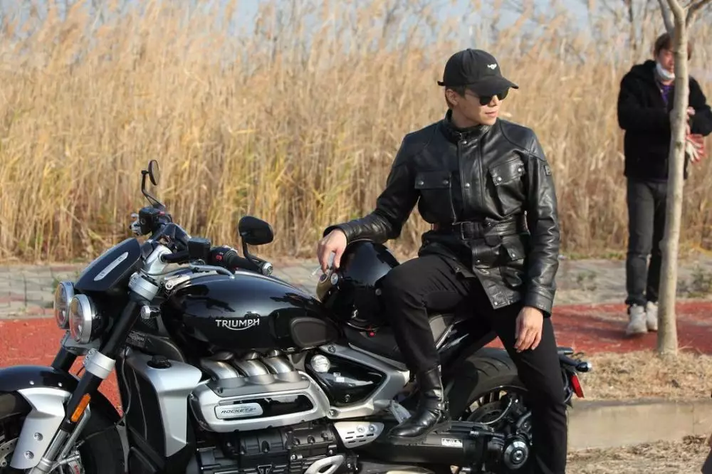 park eun seok di penthouse © 2021 Instagram