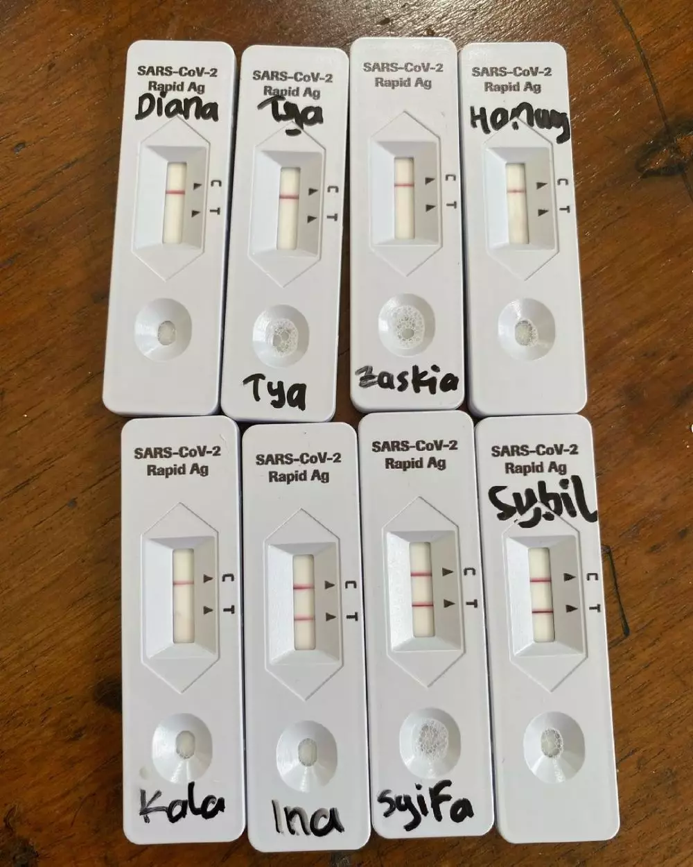 Potret Zaskia Adya Mecca rawat anak terpapar Covid-19 © Instagram