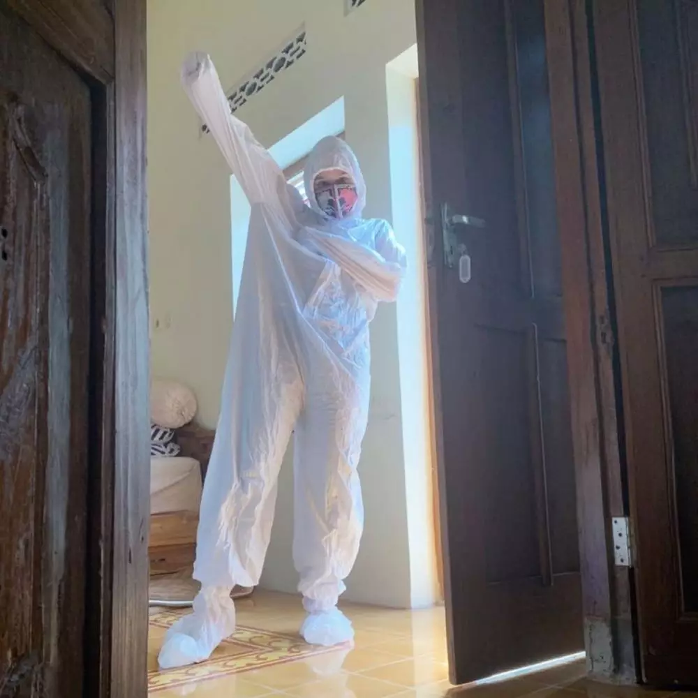 Potret Zaskia Adya Mecca rawat anak terpapar Covid-19 © Instagram