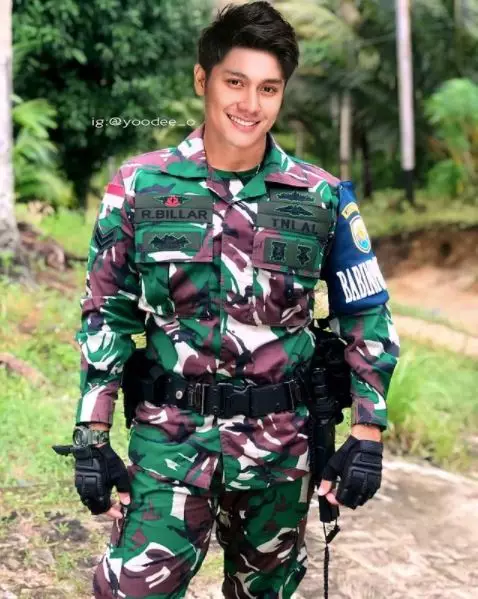 editan potret leslar berbagai pekerjaan Berbagai sumber