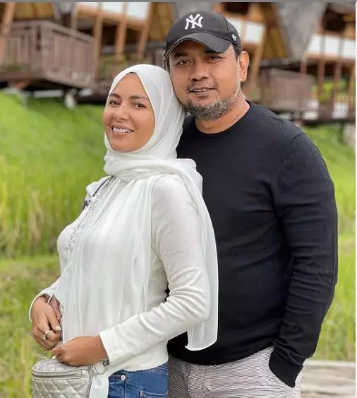 Potret mesra Meisya Siregar & Bebi © Instagram/@bebi_romeo dan Instagram/@meisya__siregar