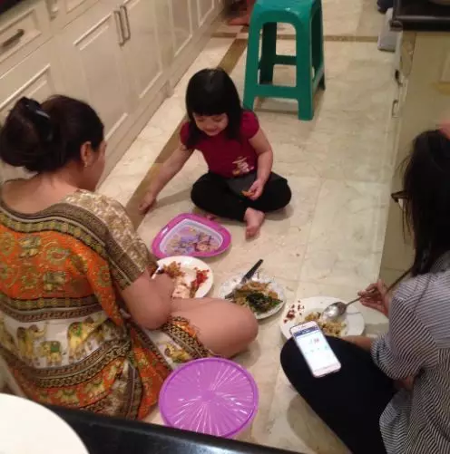 Ashanty kenakan daster © Instagram