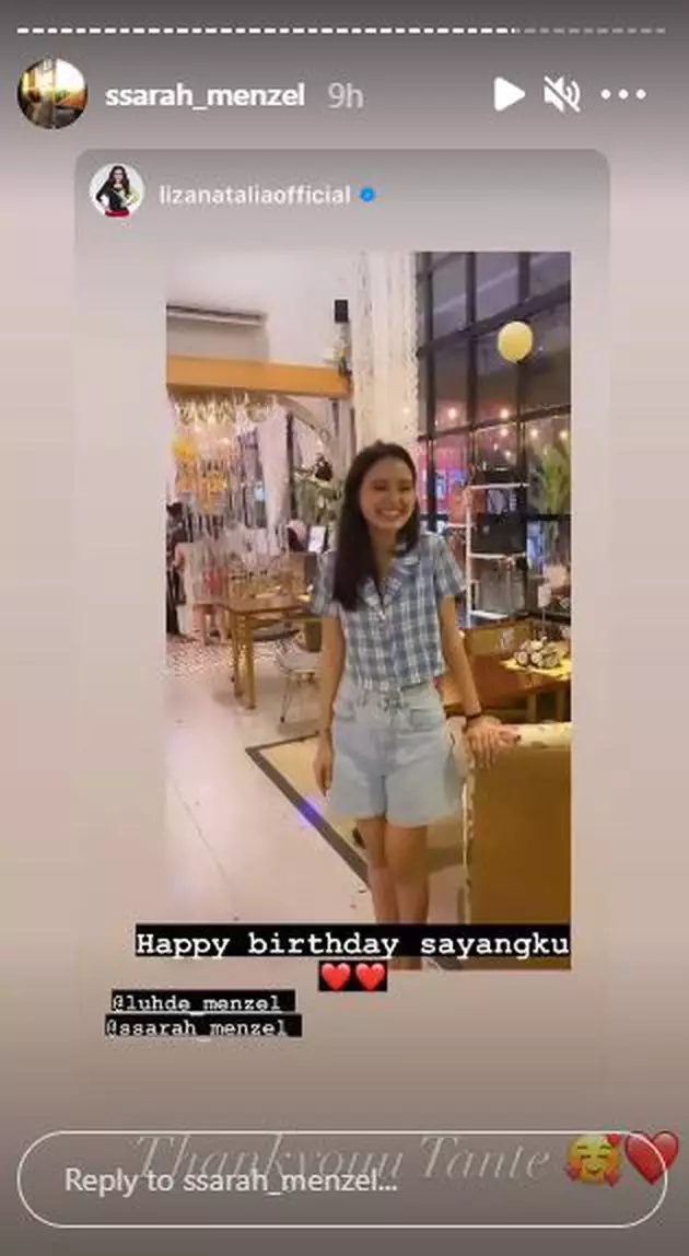 Momen ultah Sarah Menzel © 2021 brilio.net Momen ultah Sarah Menzel © 2021 brilio.net