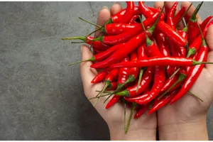 5 Bahan ini ampuh hilangkan rasa pedas di tangan akibat cabai