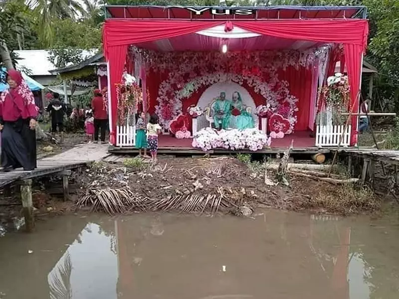 dekorasi resepsi pernikahan kocak © 2021 berbagai sumber