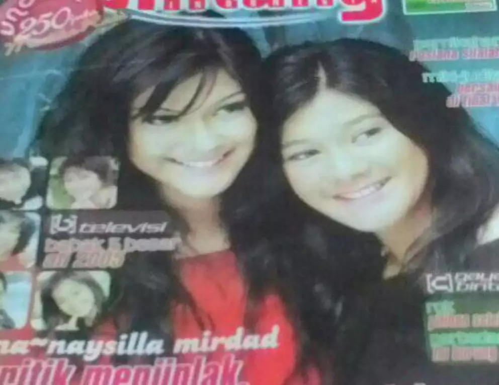kakak-adik seleb majalah lawas © Facebook