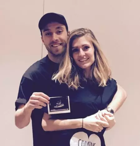 Pesona 10 WAGs timnas Denmark dan Belgia © berbagai sumber