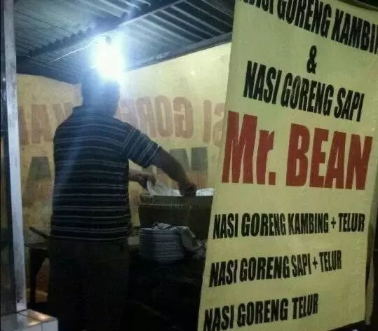 Tulisan lucu jualan nasi goreng © berbagai sumber
