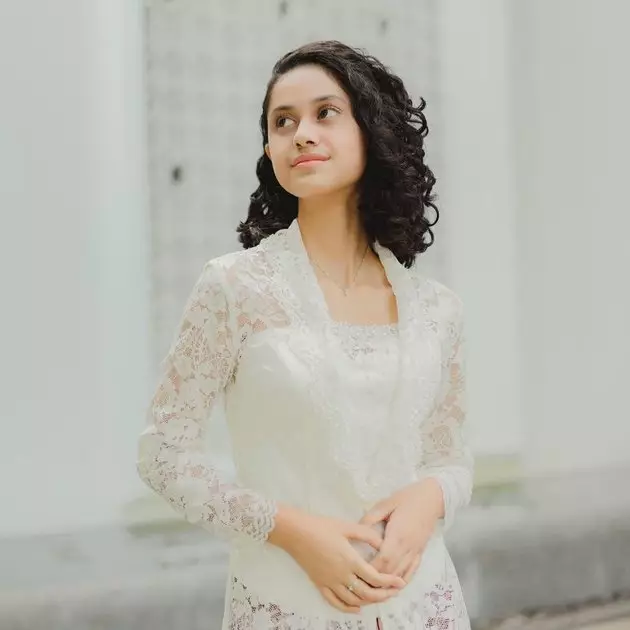 aisa maisa hadir di lamaran lesty kejora Berbagai sumber aisa maisa hadir di lamaran lesty kejora Berbagai sumber