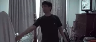 Potret kamar tidur 7 vokalis band © berbagai sumber