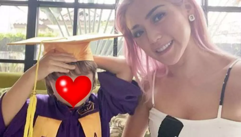 potret seleb dampingi anak lulus TK © 2021 brilio.net potret seleb dampingi anak lulus TK © 2021 brilio.net