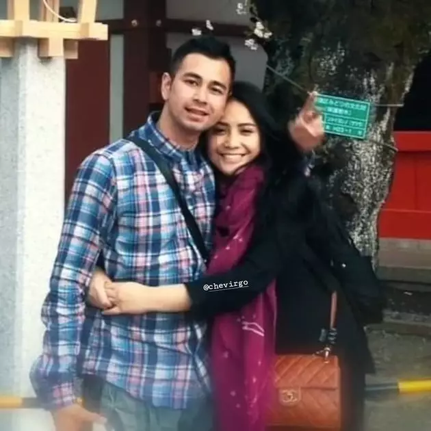 potret lawas Raffi-Nagita zaman PDKT © 2021 brilio.net Instagram potret lawas Raffi-Nagita zaman PDKT © 2021 brilio.net Instagram