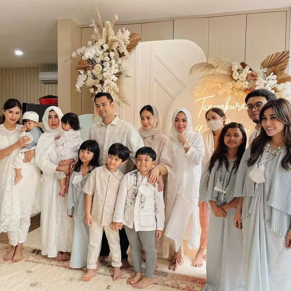 Momen tasyakuran 4 bulan kehamilan Nagita Slavina Instagram © 2021 brilio.net