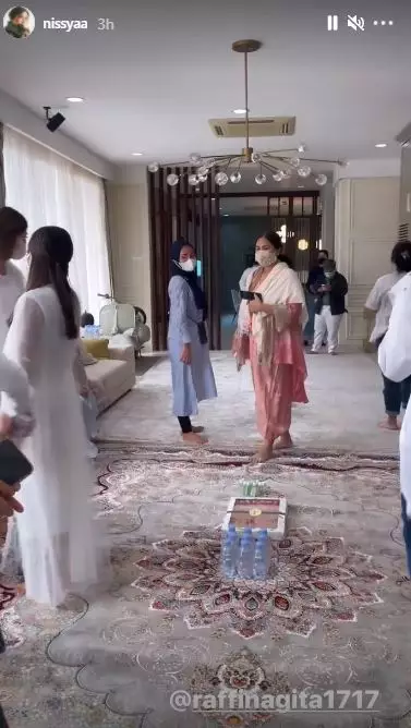 Momen tasyakuran 4 bulan kehamilan Nagita Slavina Instagram © 2021 brilio.net