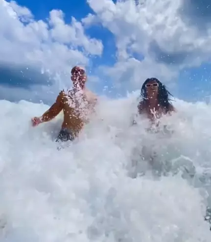 Momen liburan Deddy Corbuzier & Sabrina Instagram