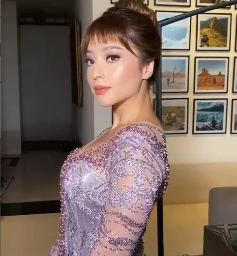 Gaya Nikita Willy di acara lamaran sang adik © Instagram