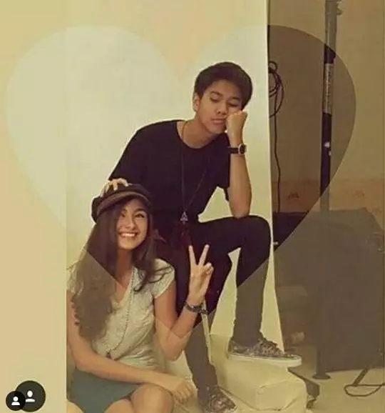 Momen mesra Iqbaal Ramadhan © berbagai sumber