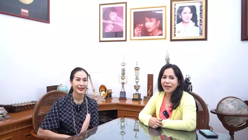 penampakan rumah iis sugianto © YouTube