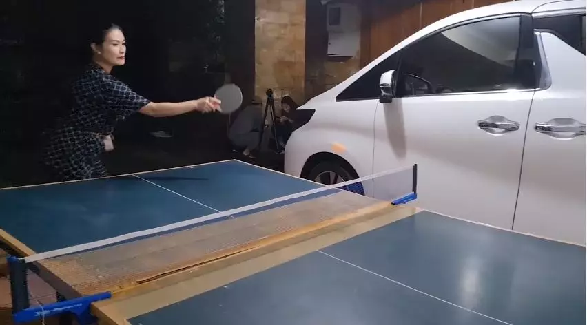 penampakan rumah iis sugianto © YouTube