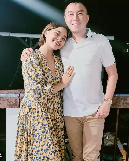 potret mesra Winda Saschya sitkom 'OB' dan suami © Instagram/@windaviska