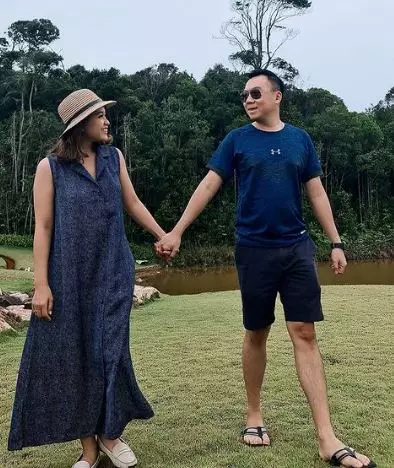 potret mesra Winda Saschya sitkom 'OB' dan suami © Instagram/@windaviska