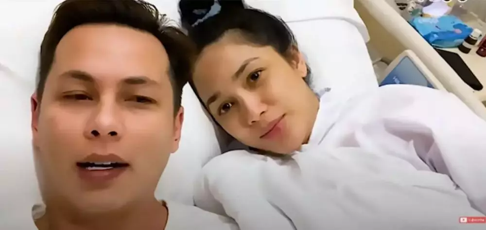 penyanyi dampingi istri lahiran © YouTube penyanyi dampingi istri lahiran © YouTube