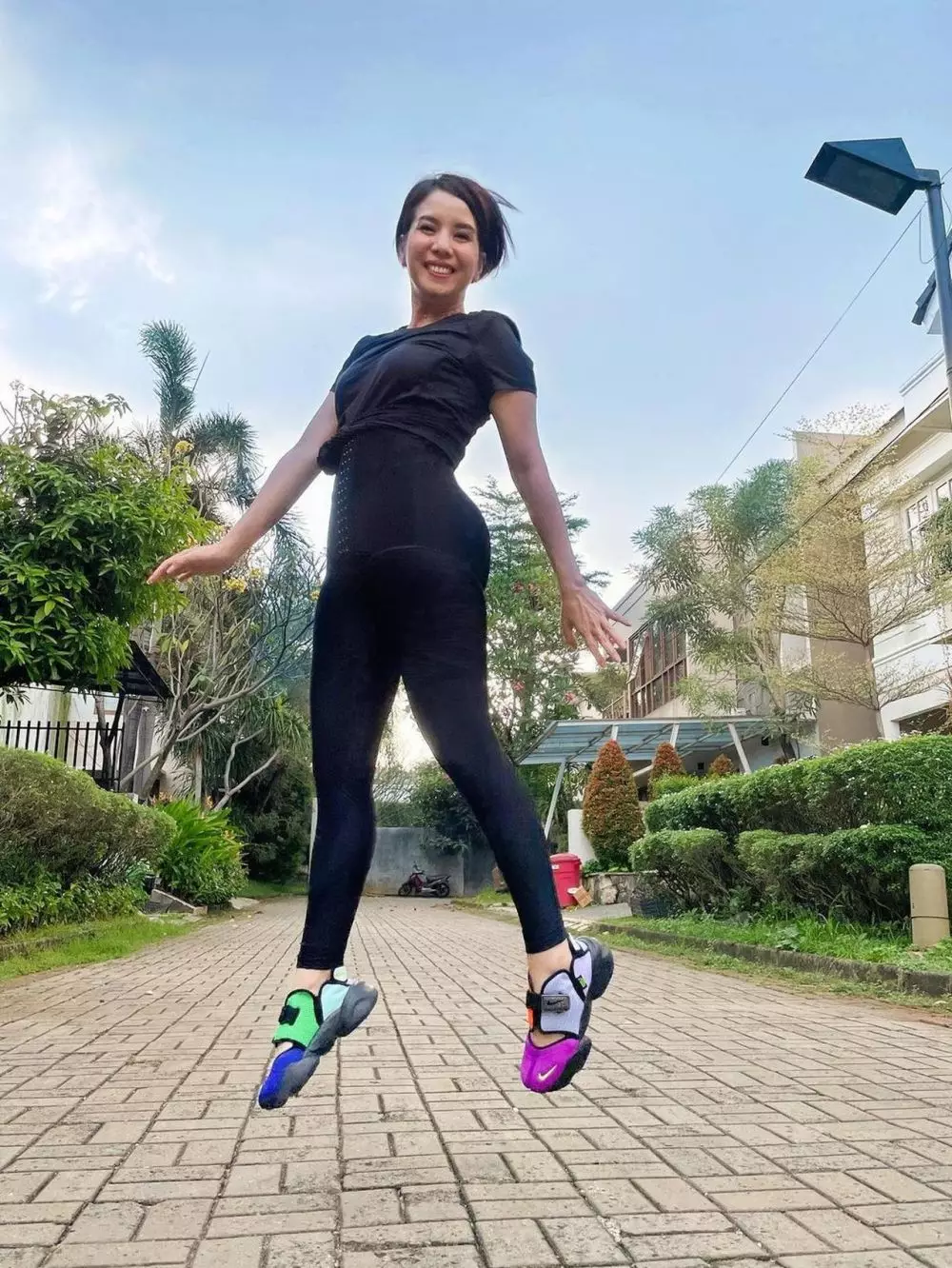 tya ariestya potong gusi hasilnya wah Instagram