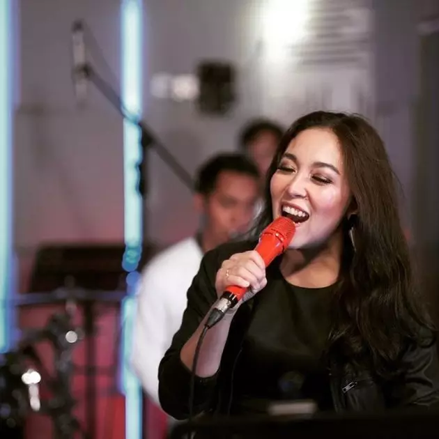 potret terbaru lia afi Berbagai sumber