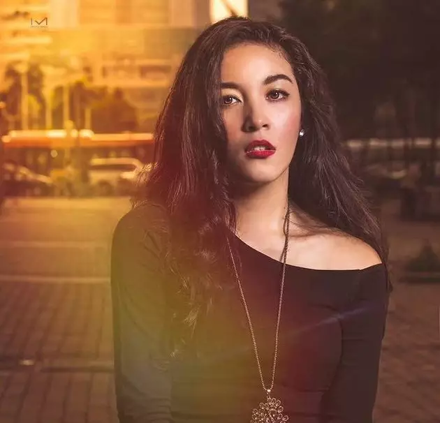 potret terbaru lia afi Berbagai sumber