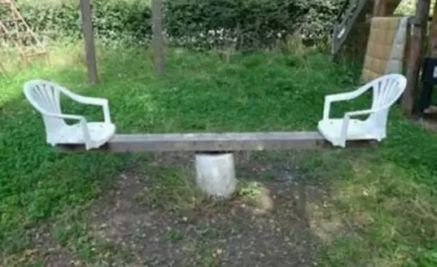 ide kreatif pakai perabotan rusak © 2021 1cak.com ide kreatif pakai perabotan rusak © 2021 1cak.com