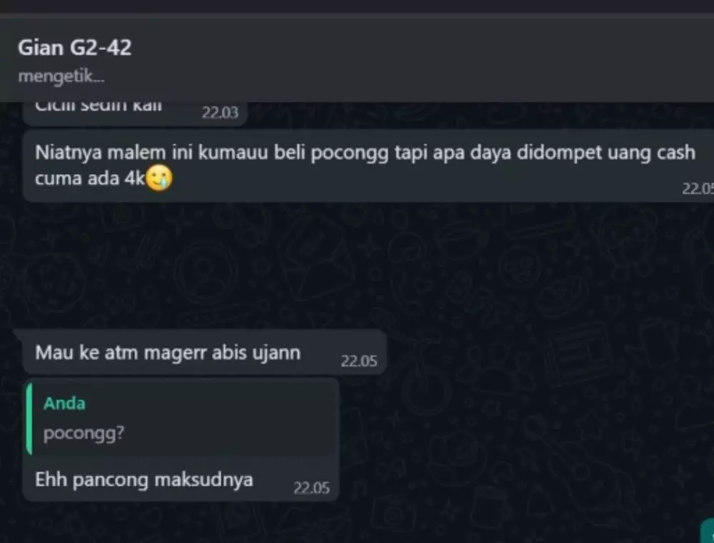 Chat salah ketik ke teman © berbagai sumber
