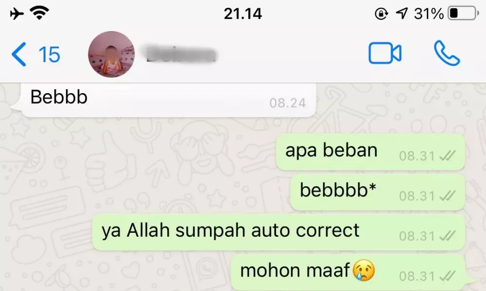 Chat salah ketik ke teman © berbagai sumber