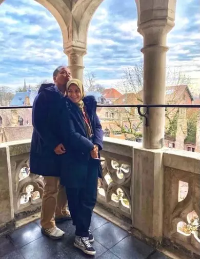 pemain film 'Ali & Ratu Ratu Queens' dan pasangan asli © berbagai sumber