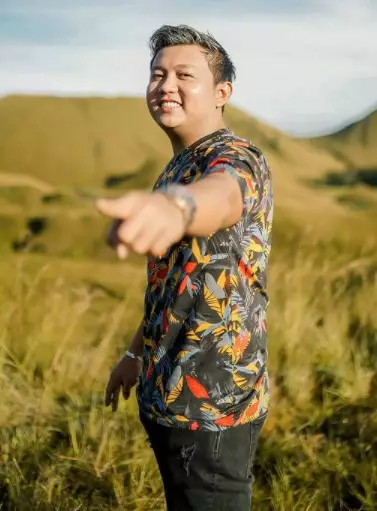 potret transformasi Denny Caknan dari awal karier © berbagai sumber