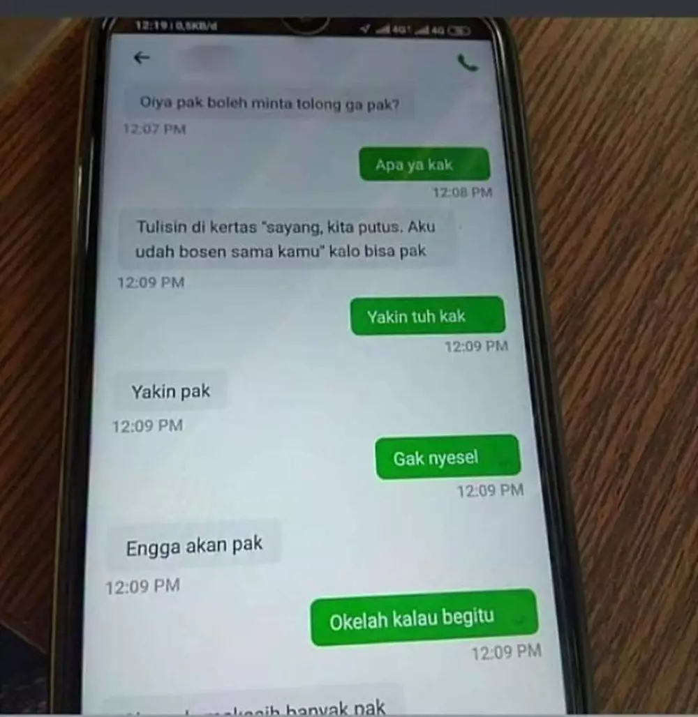 Chat minta tolong ke driver ojol © Instagram