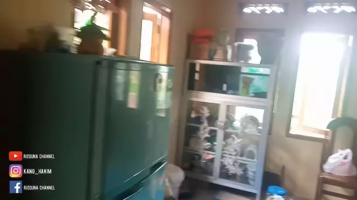 rumah mewah dari kayu jati Berbagai sumber