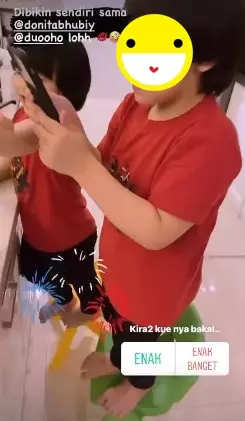 Momen kejutan ulang tahun Adi Nugroho © berbagai sumber Momen kejutan ulang tahun Adi Nugroho © berbagai sumber