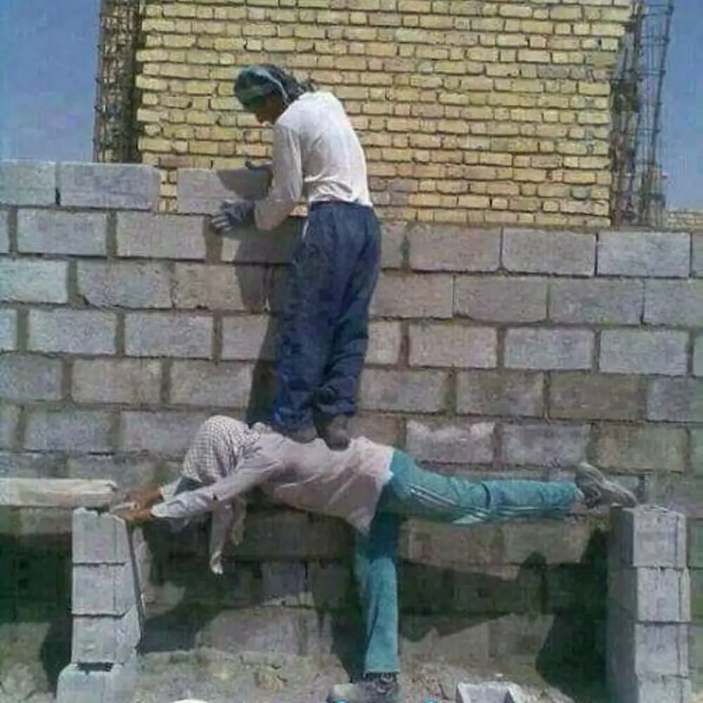 potret lucu team work © 2021 berbagai sumber potret lucu team work © 2021 berbagai sumber