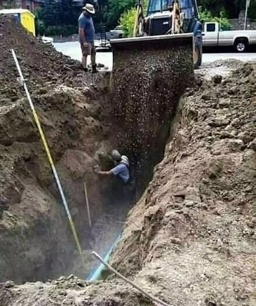 potret lucu team work © 2021 berbagai sumber potret lucu team work © 2021 berbagai sumber