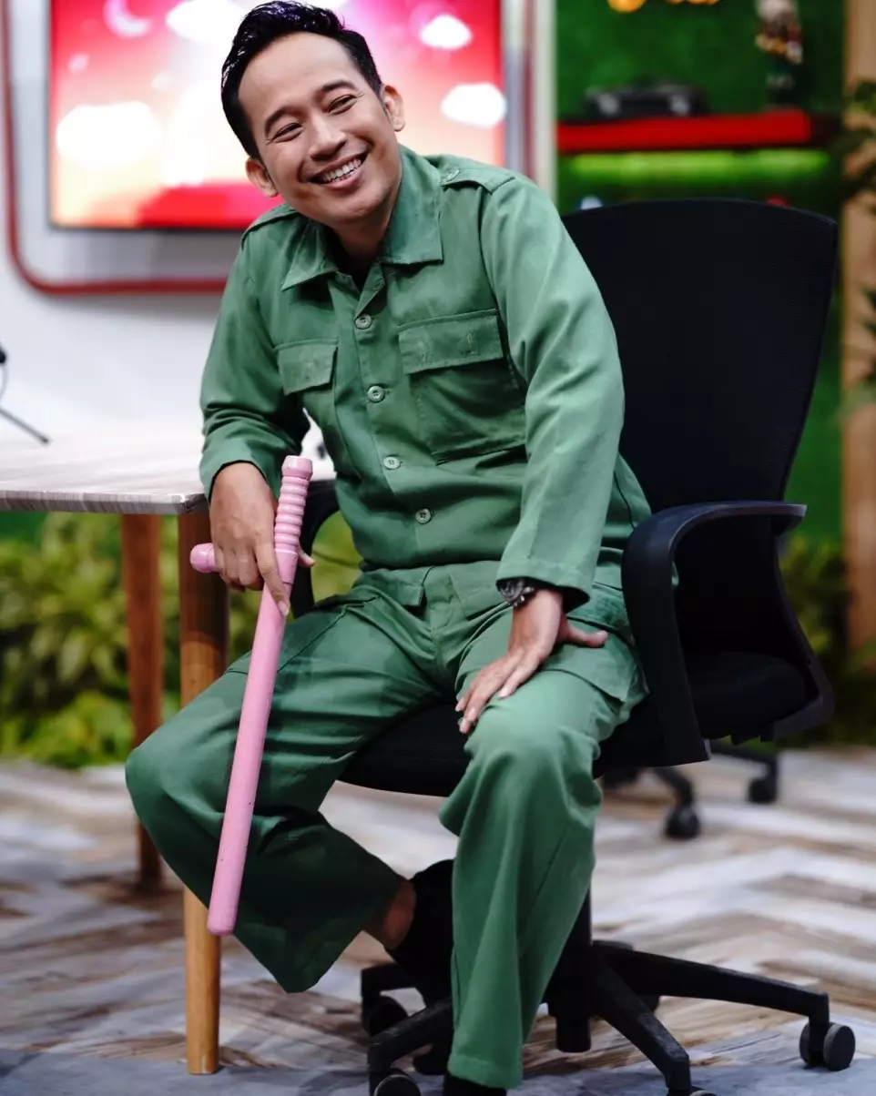 Potret masa kecil 8 pelawak Instagram Potret masa kecil 8 pelawak Instagram