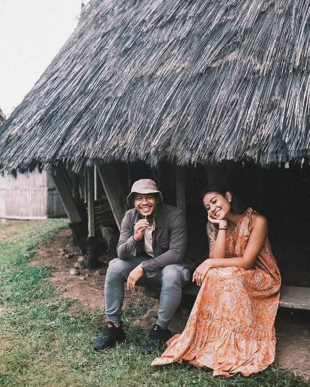 Karin dan Sadam © Instagram