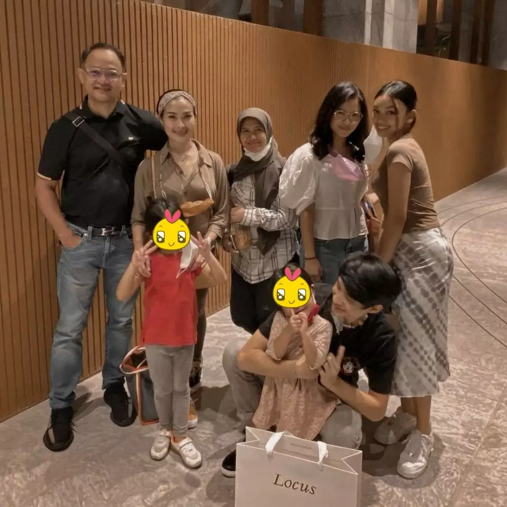 Iis Dahlia dan Naura © Instagram