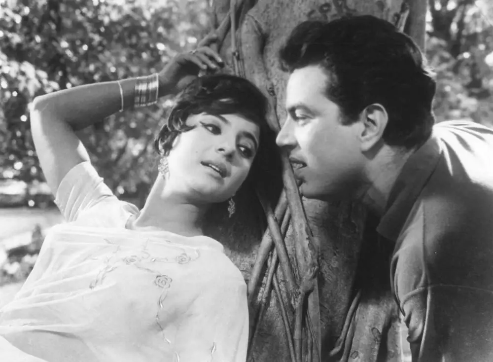 potret masa muda Tanuja ibunda Kajol © 2021 brilio.net potret masa muda Tanuja ibunda Kajol © 2021 brilio.net