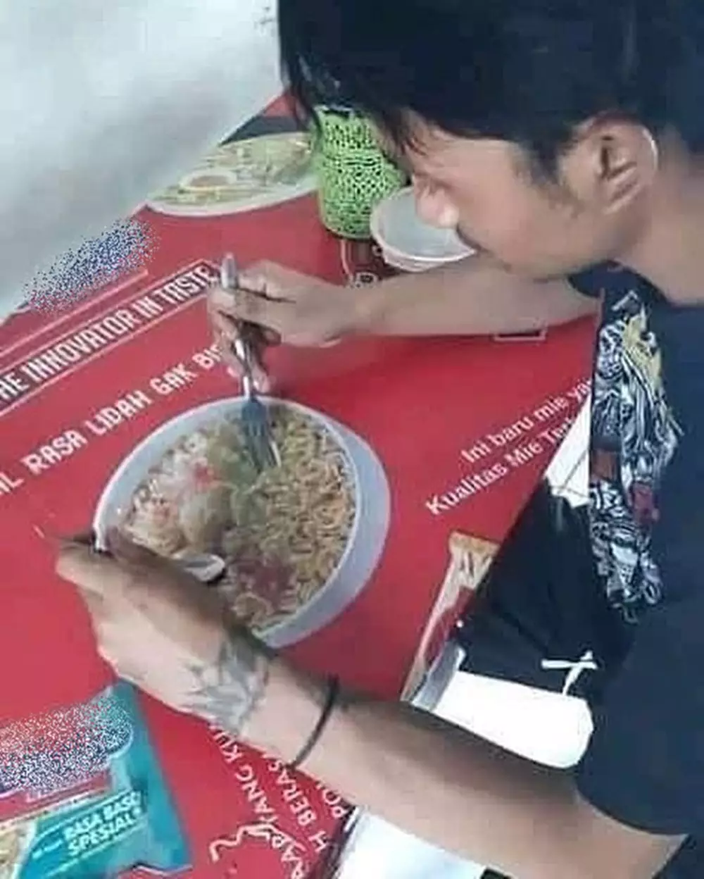 aksi kocak pembeli © 2021 berbagai sumber