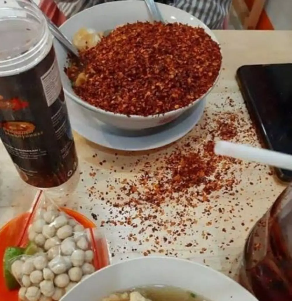 aksi kocak pembeli © 2021 berbagai sumber