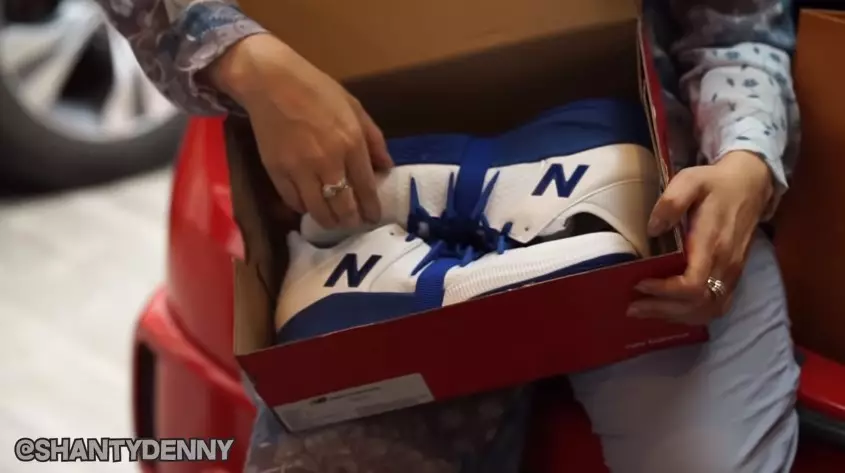 Penampakan mobil Marshel Widianto YouTube/Shanty Denny Penampakan mobil Marshel Widianto YouTube/Shanty Denny