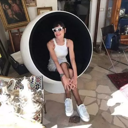 nenek 72 tahun bak abg Berbagai sumber