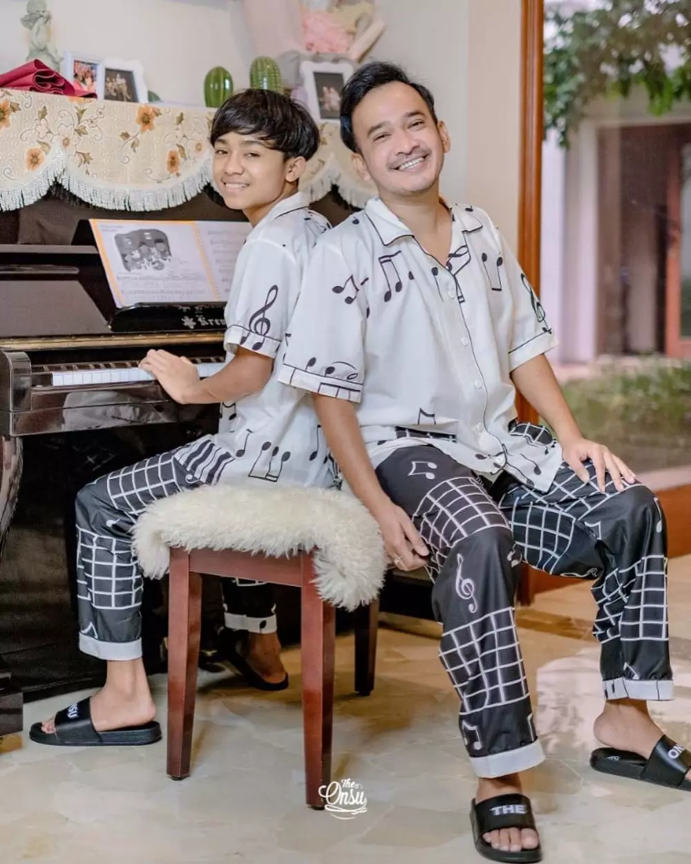 presenter pria hits momong anak dari berbagai sumber presenter pria hits momong anak dari berbagai sumber